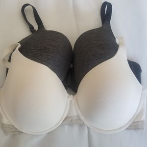 (2) Adore Me bras